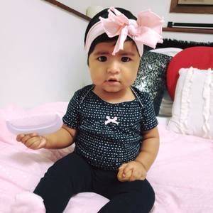 Meet your Posher, Raquel